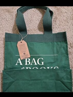 Barnes & Noble Green Tote with White Lettering and Tag
